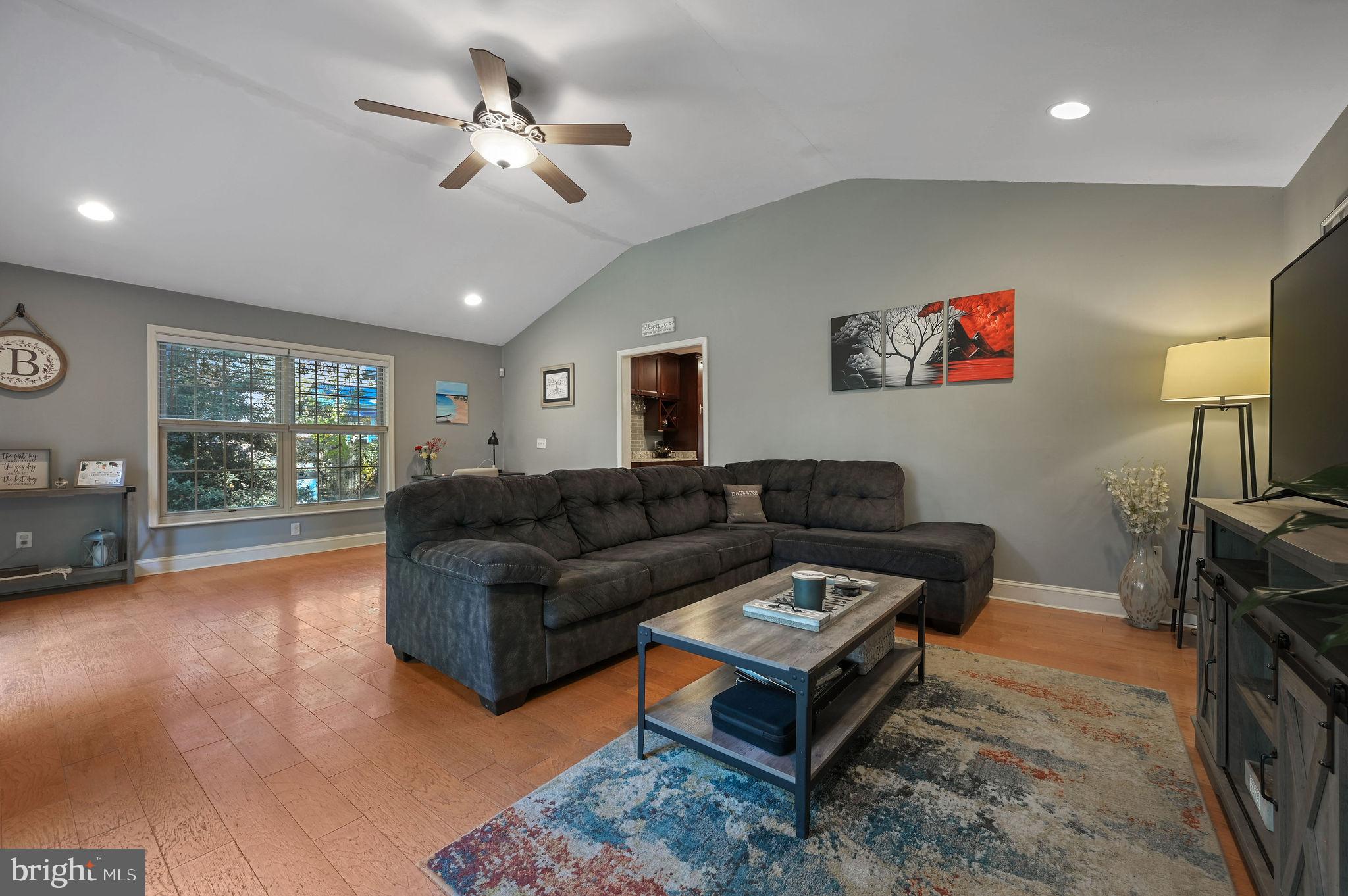 196 MIFFLIN ROAD