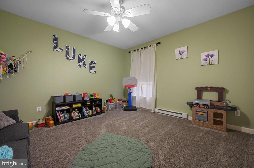 196 MIFFLIN ROAD