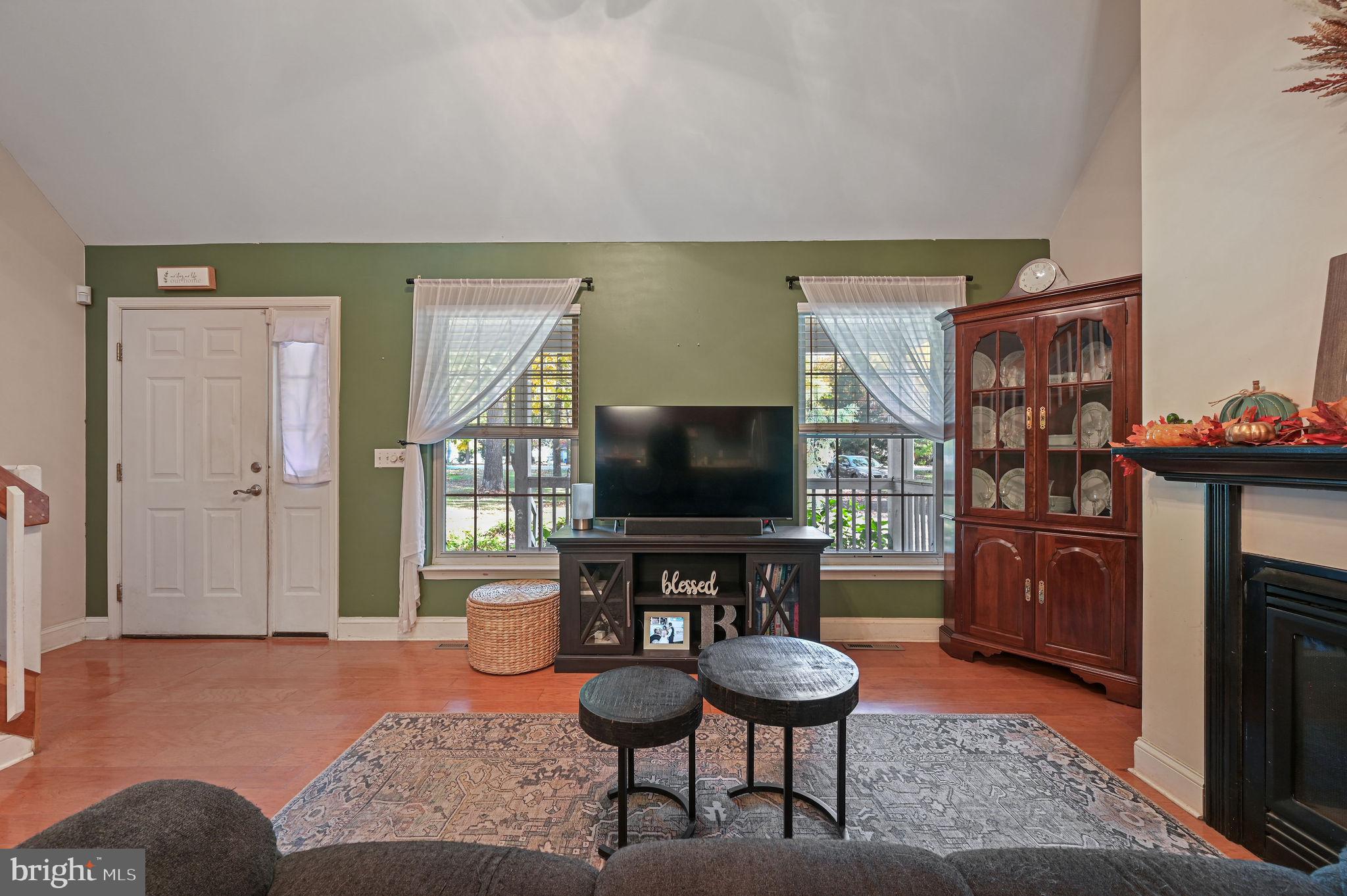 196 MIFFLIN ROAD