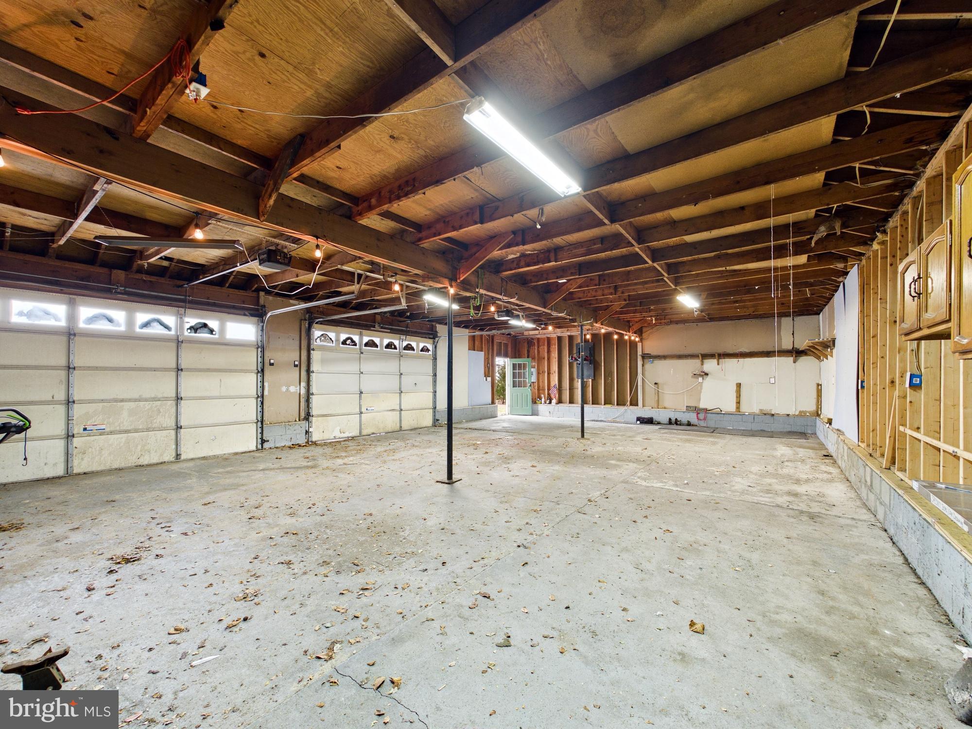 3231 WILLIAMSVILLE ROAD