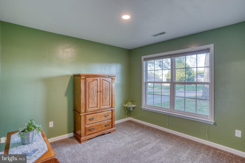 146 SHADYWOOD LANE