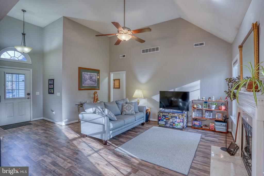 146 SHADYWOOD LANE