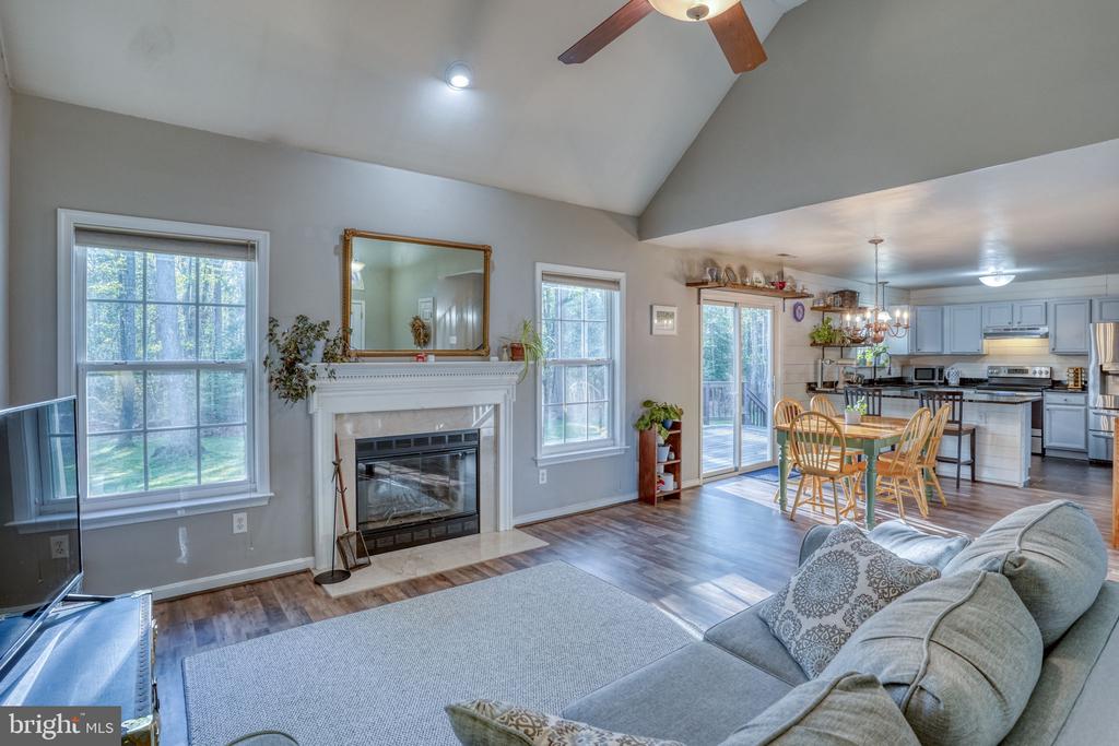 146 SHADYWOOD LANE