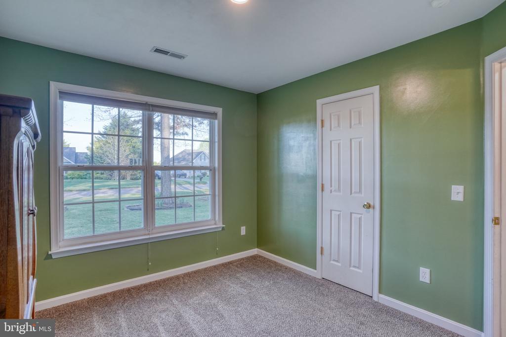 146 SHADYWOOD LANE