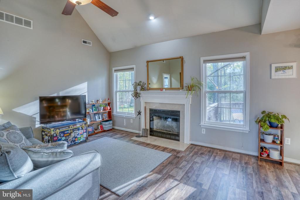 146 SHADYWOOD LANE