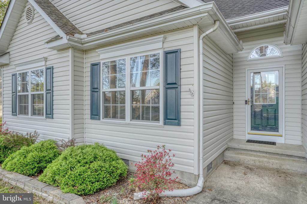 146 SHADYWOOD LANE