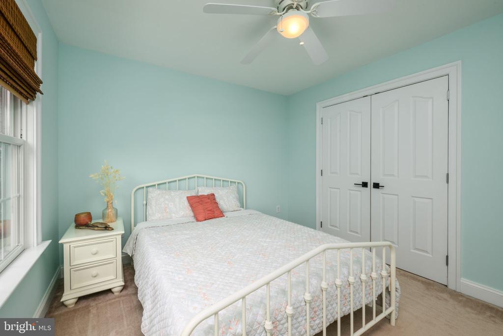 286 STONEWATER WAY