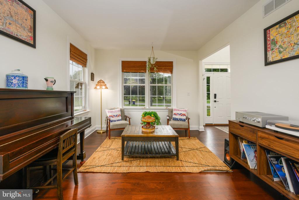 286 STONEWATER WAY