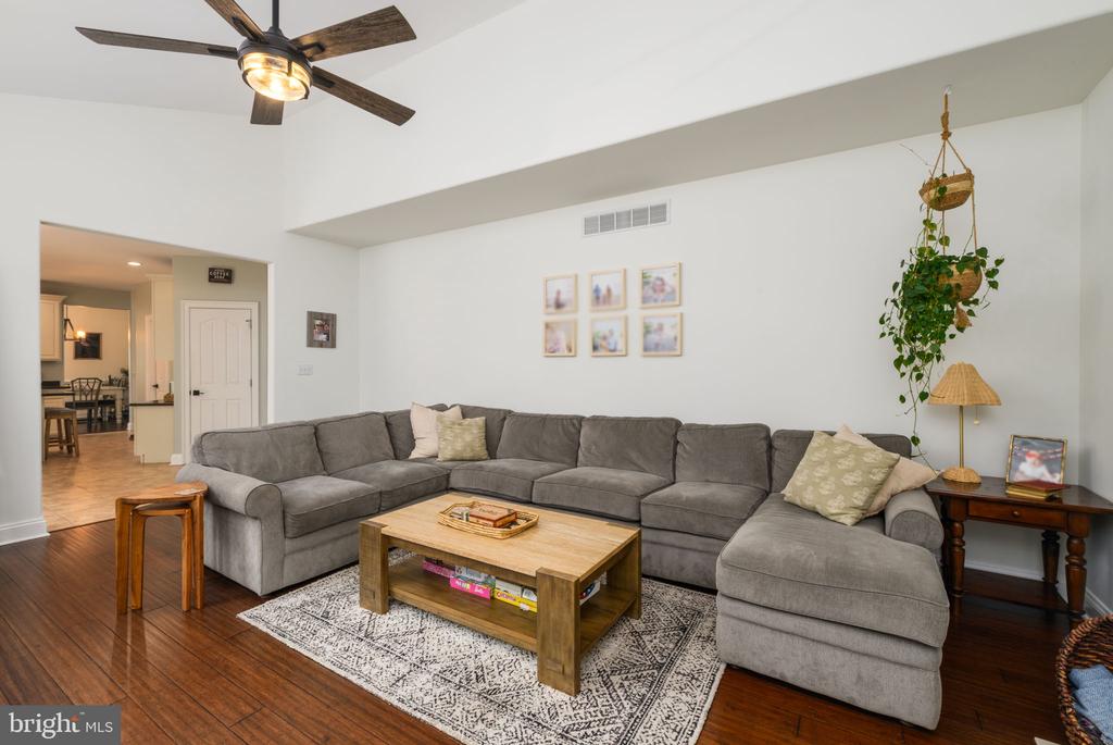 286 STONEWATER WAY