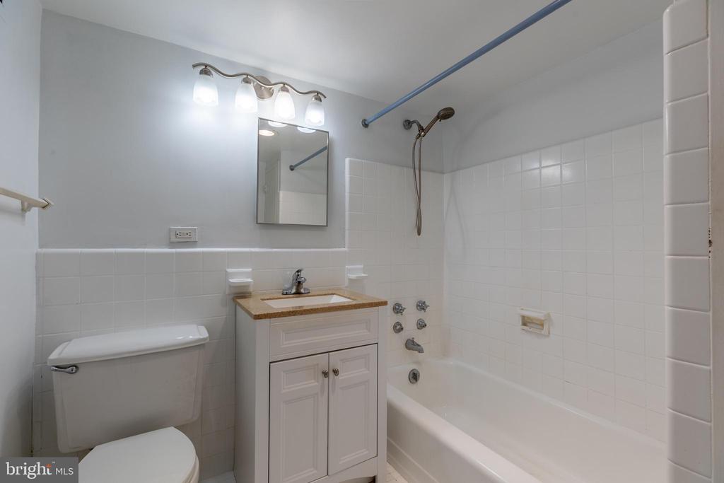 1401 PENNSYLVANIA AVENUE 401