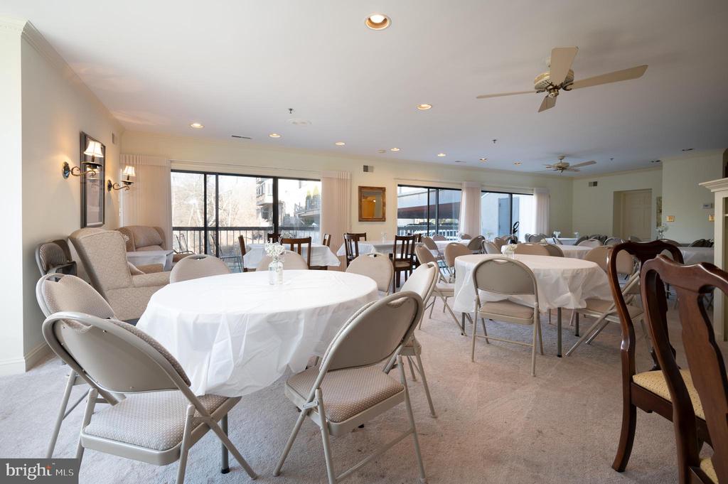 1704 N PARK DRIVE UNIT A312