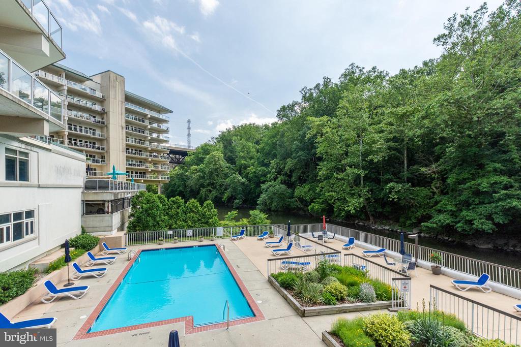 1704 N PARK DRIVE UNIT A312
