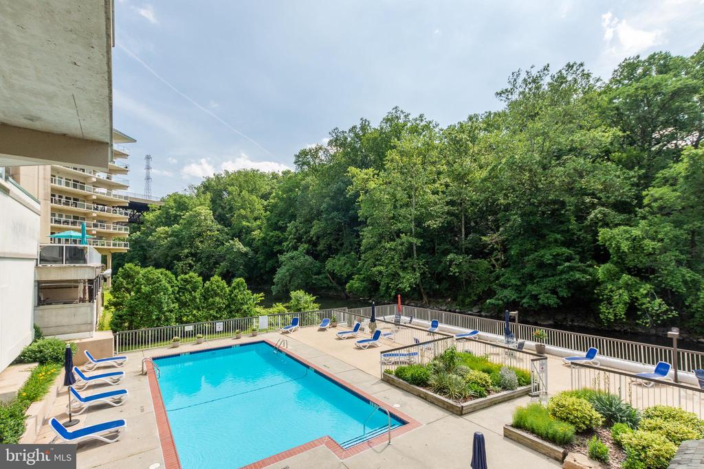 1704 N PARK DRIVE UNIT A312
