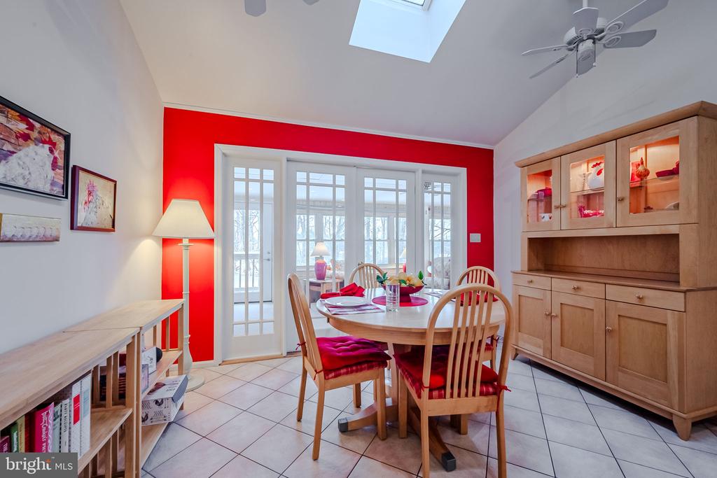 1 EYNON COURT