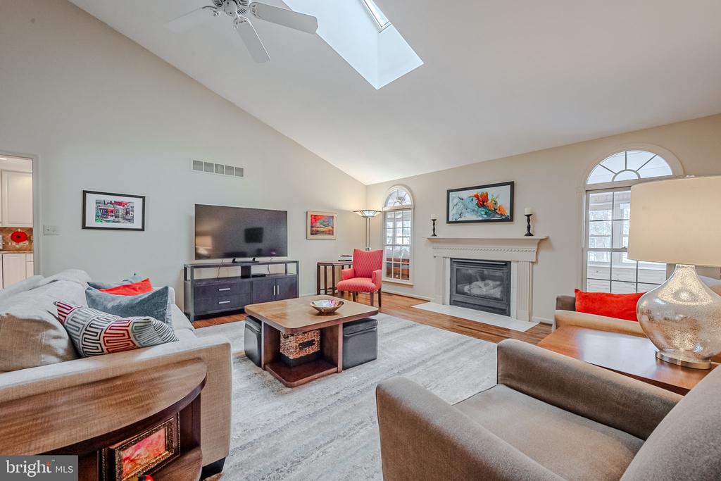 1 EYNON COURT