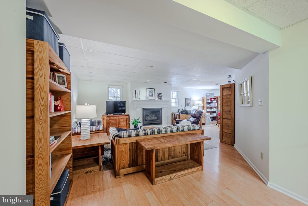 1 EYNON COURT