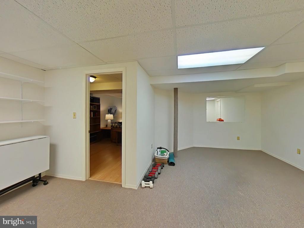 1 EYNON COURT