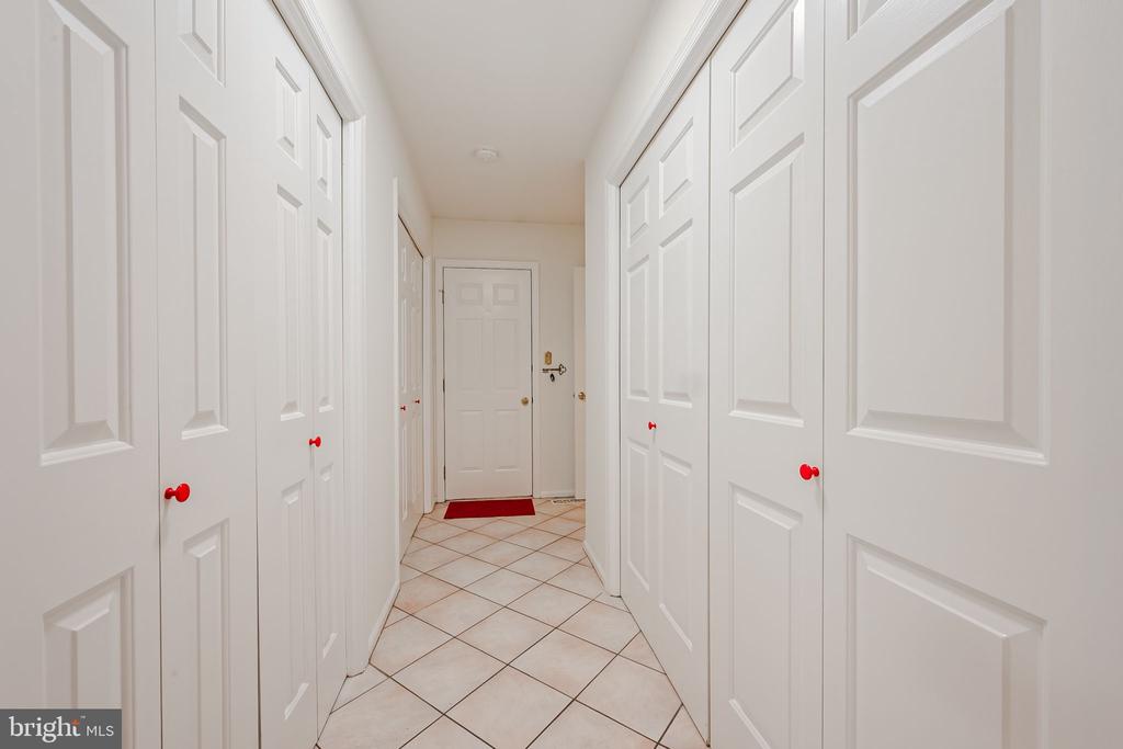 1 EYNON COURT
