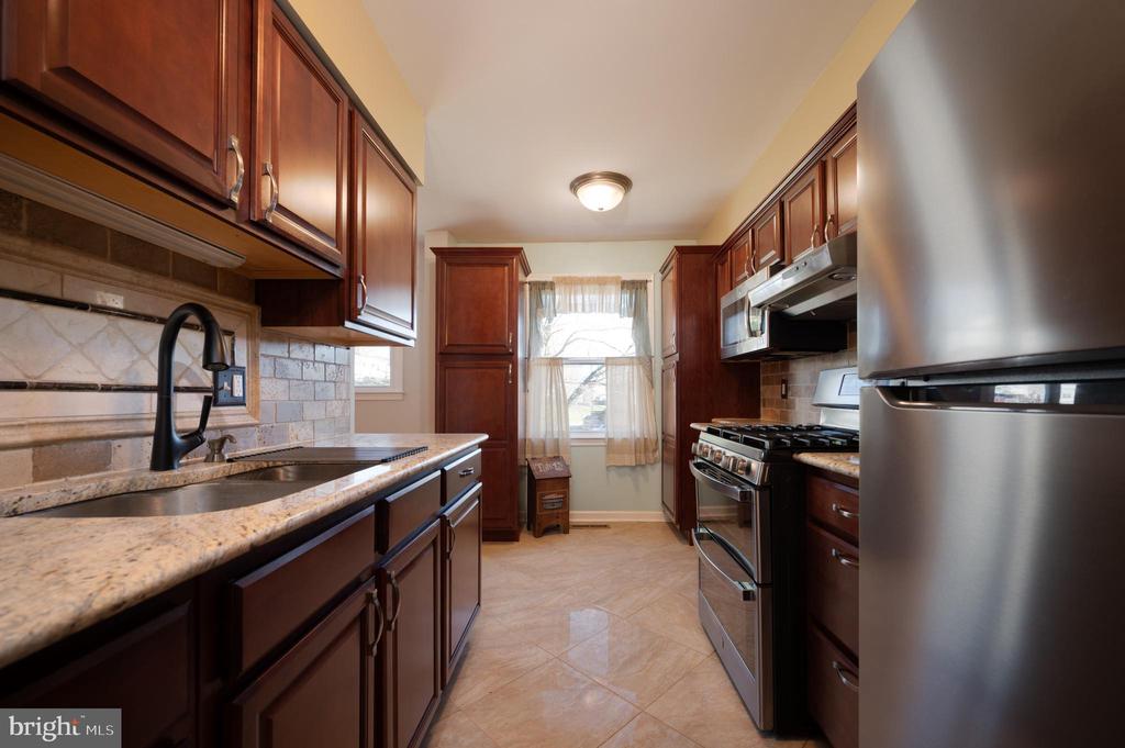 1509 BONWOOD ROAD