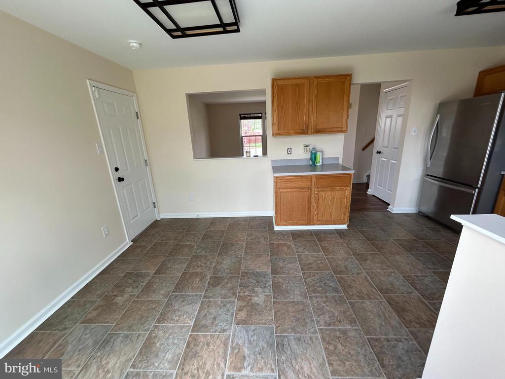 87 E VIOLETTE DRIVE