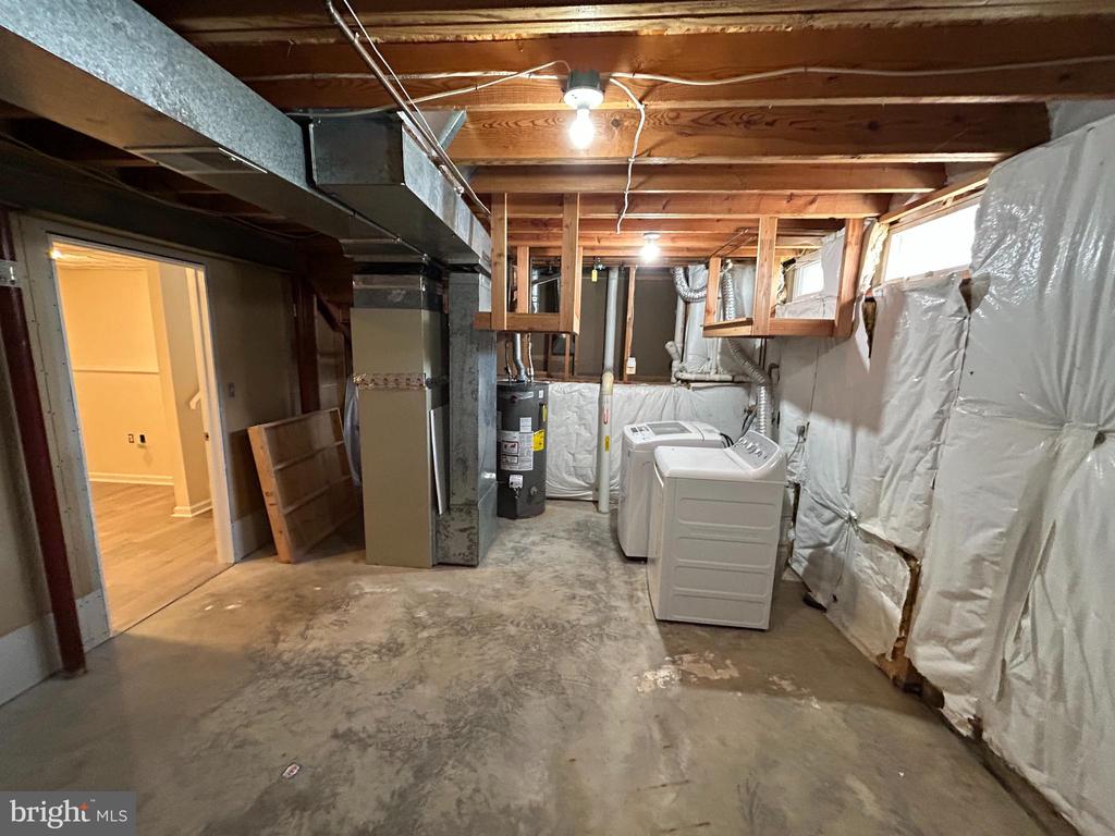87 E VIOLETTE DRIVE