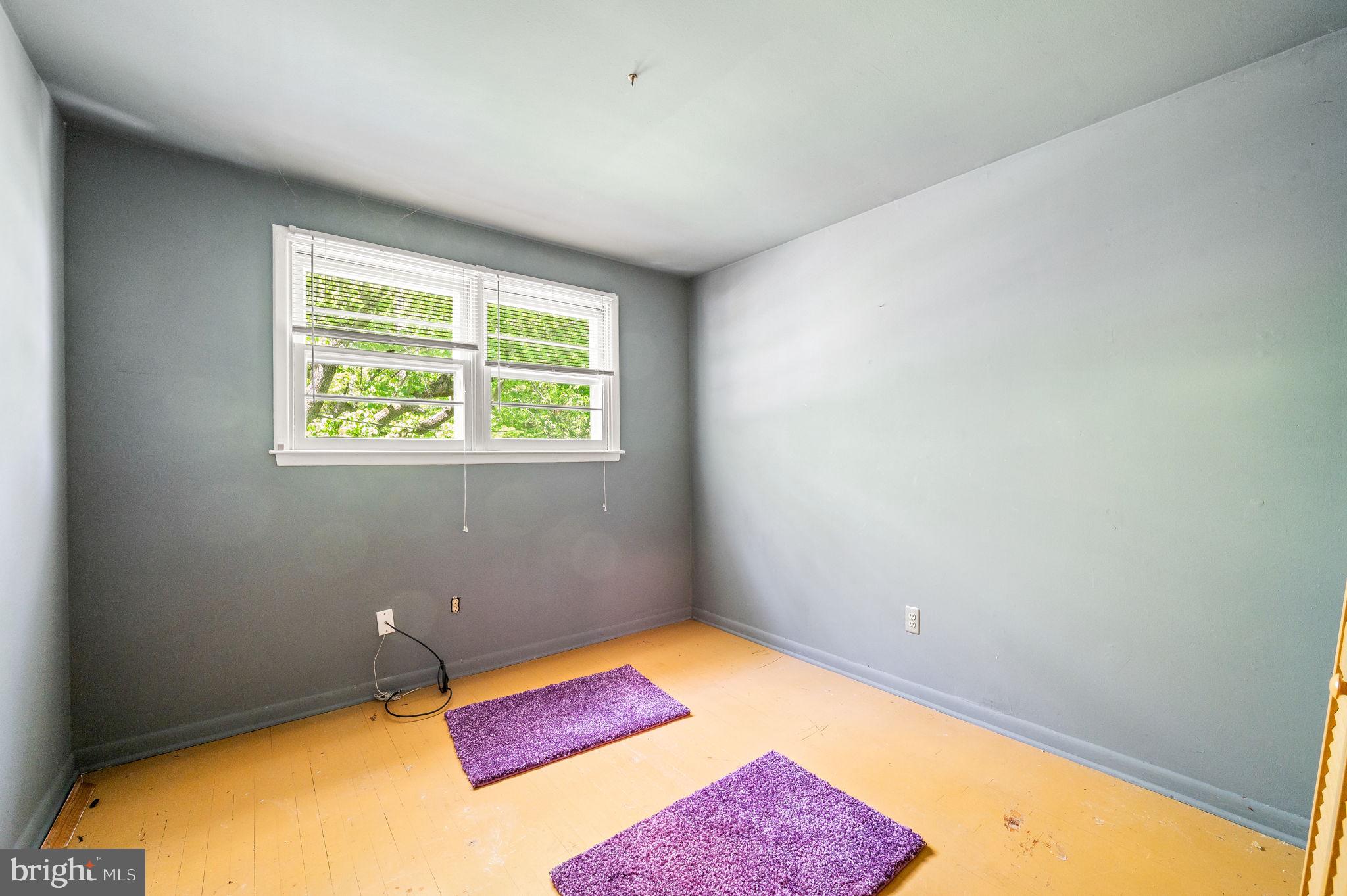 2107 WESTMINSTER DRIVE