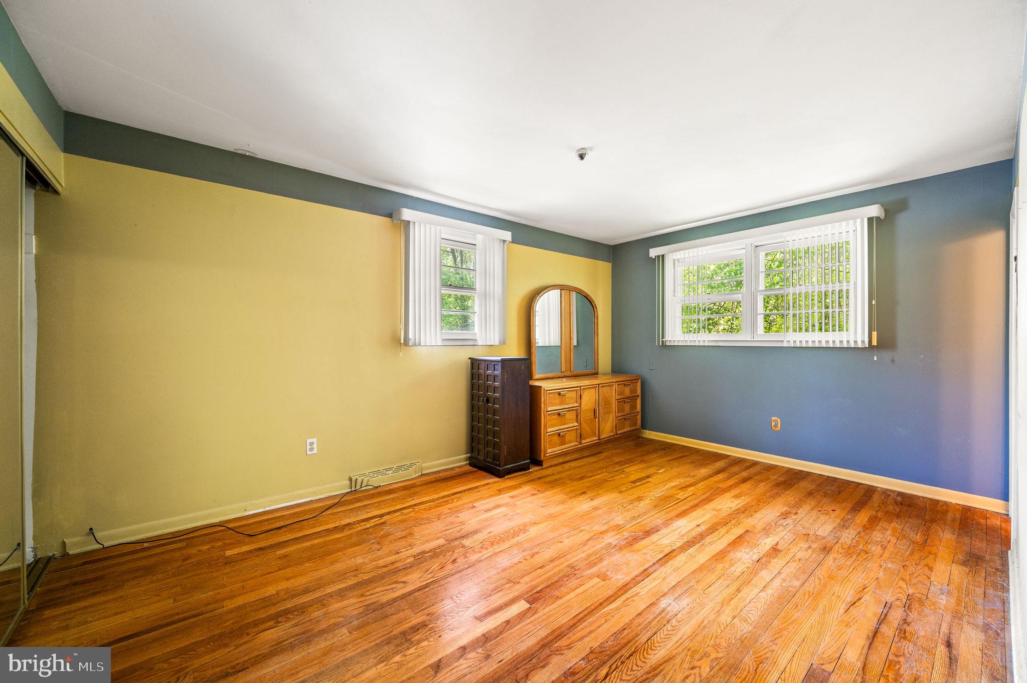 2107 WESTMINSTER DRIVE