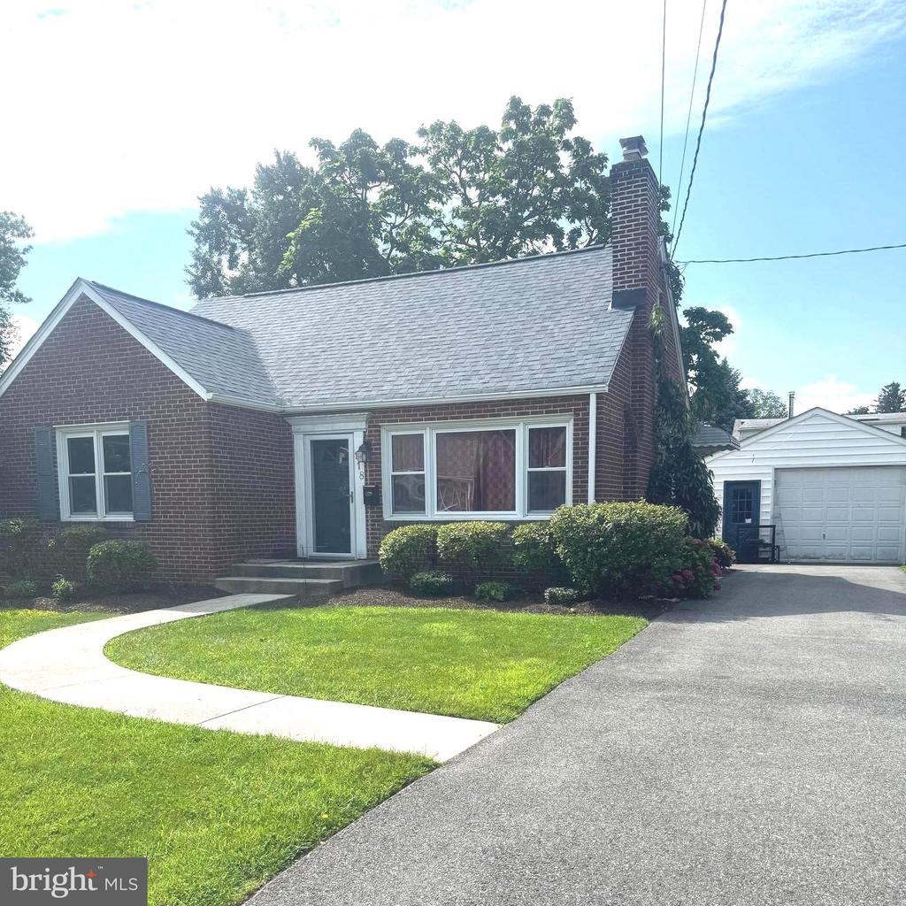118 FLORENCE AVENUE