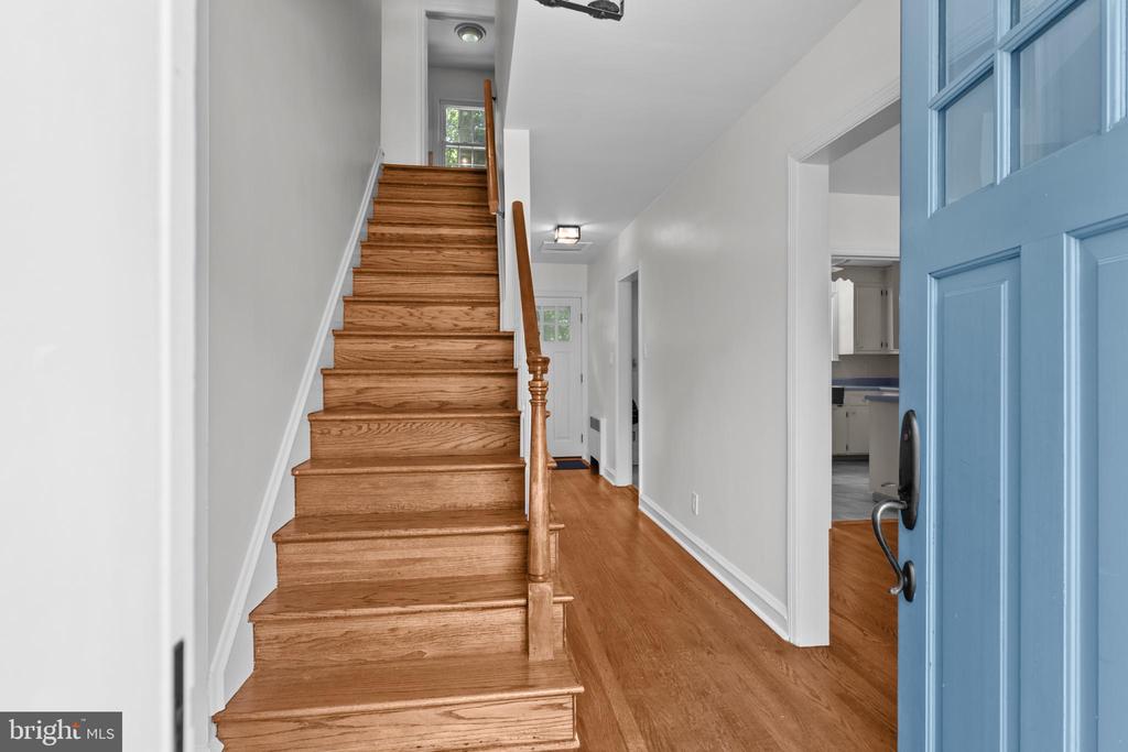 10 MADELYN AVENUE