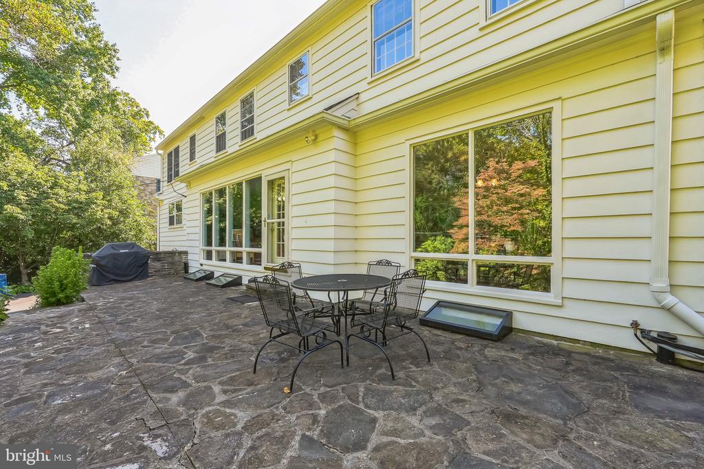 217 EDGEWOOD ROAD