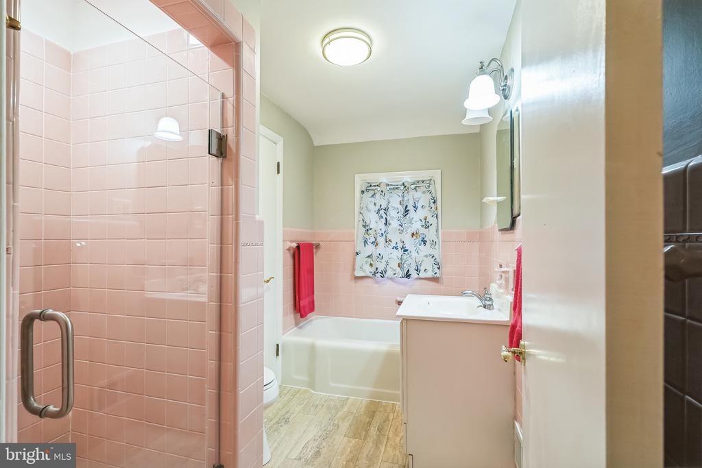 217 EDGEWOOD ROAD