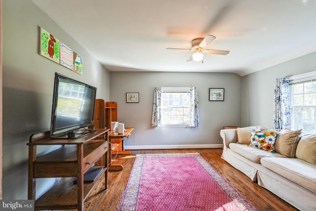 217 EDGEWOOD ROAD