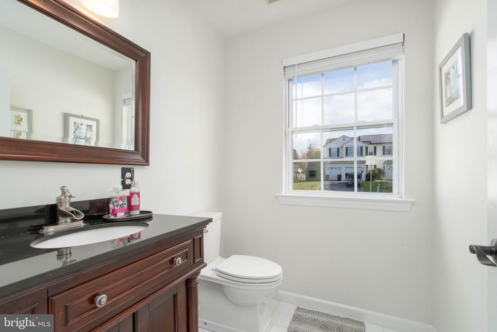 226 HORSESHOE DRIVE