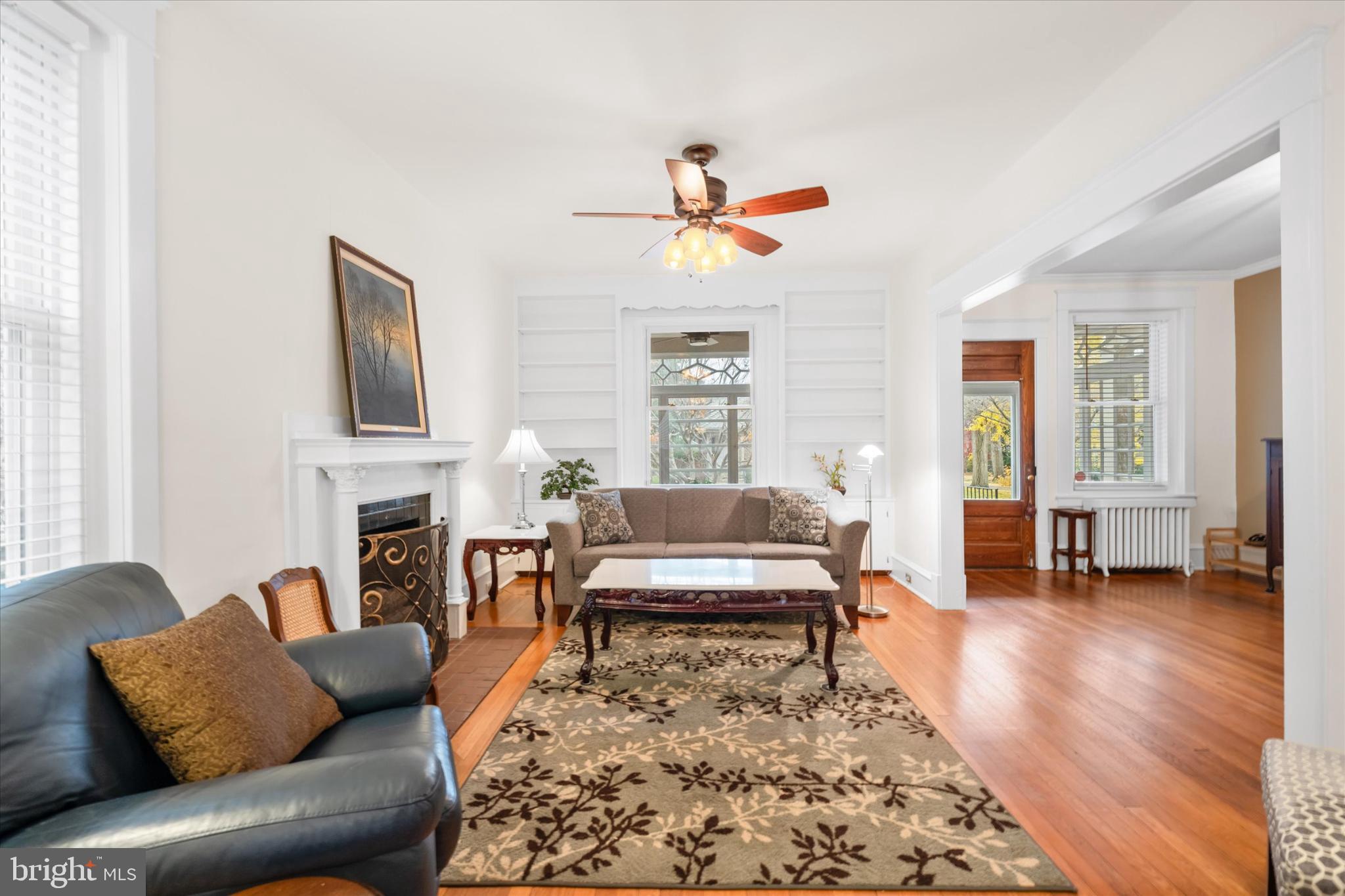 1803 WOODLAWN AVENUE