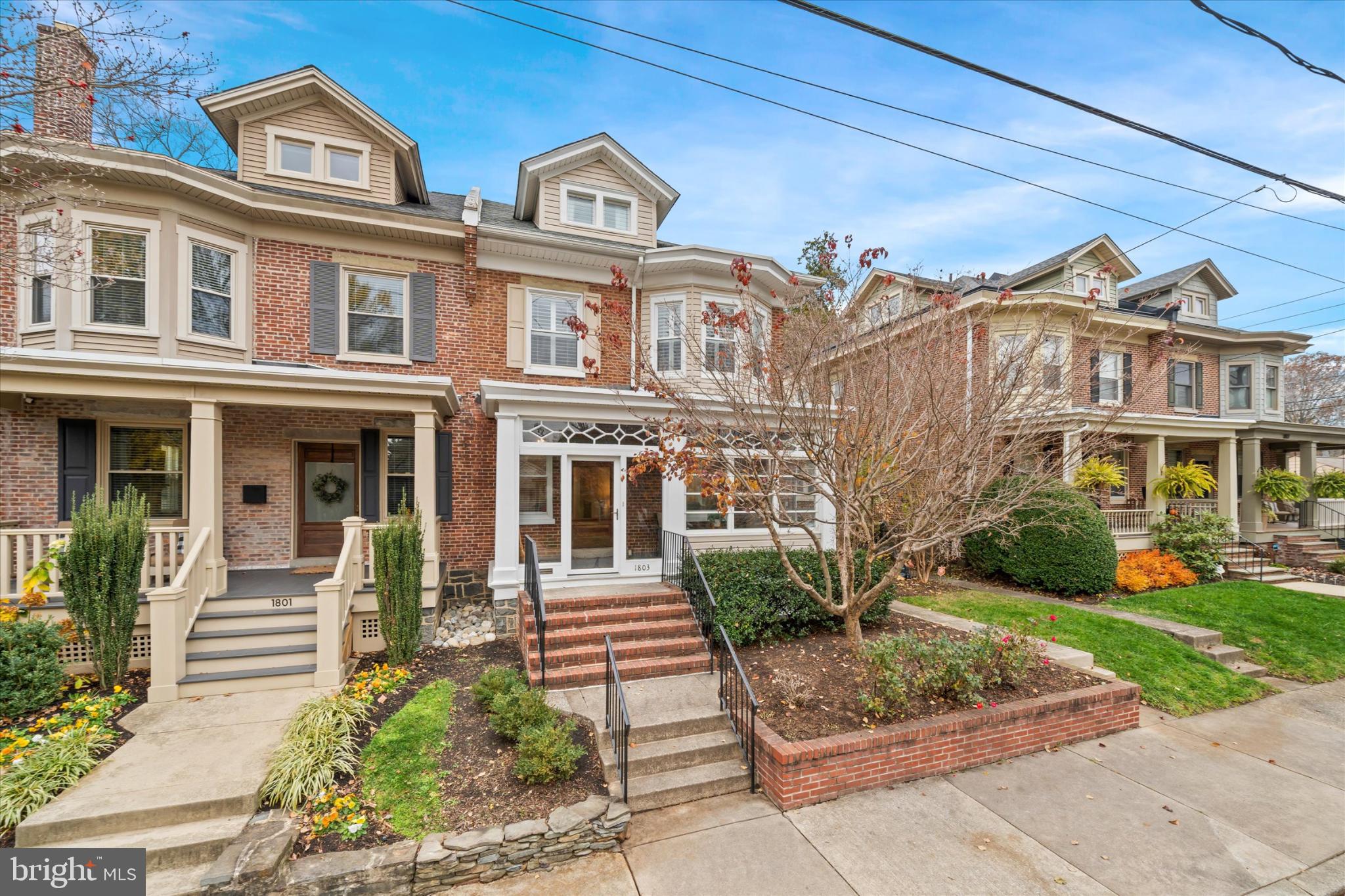 1803 WOODLAWN AVENUE