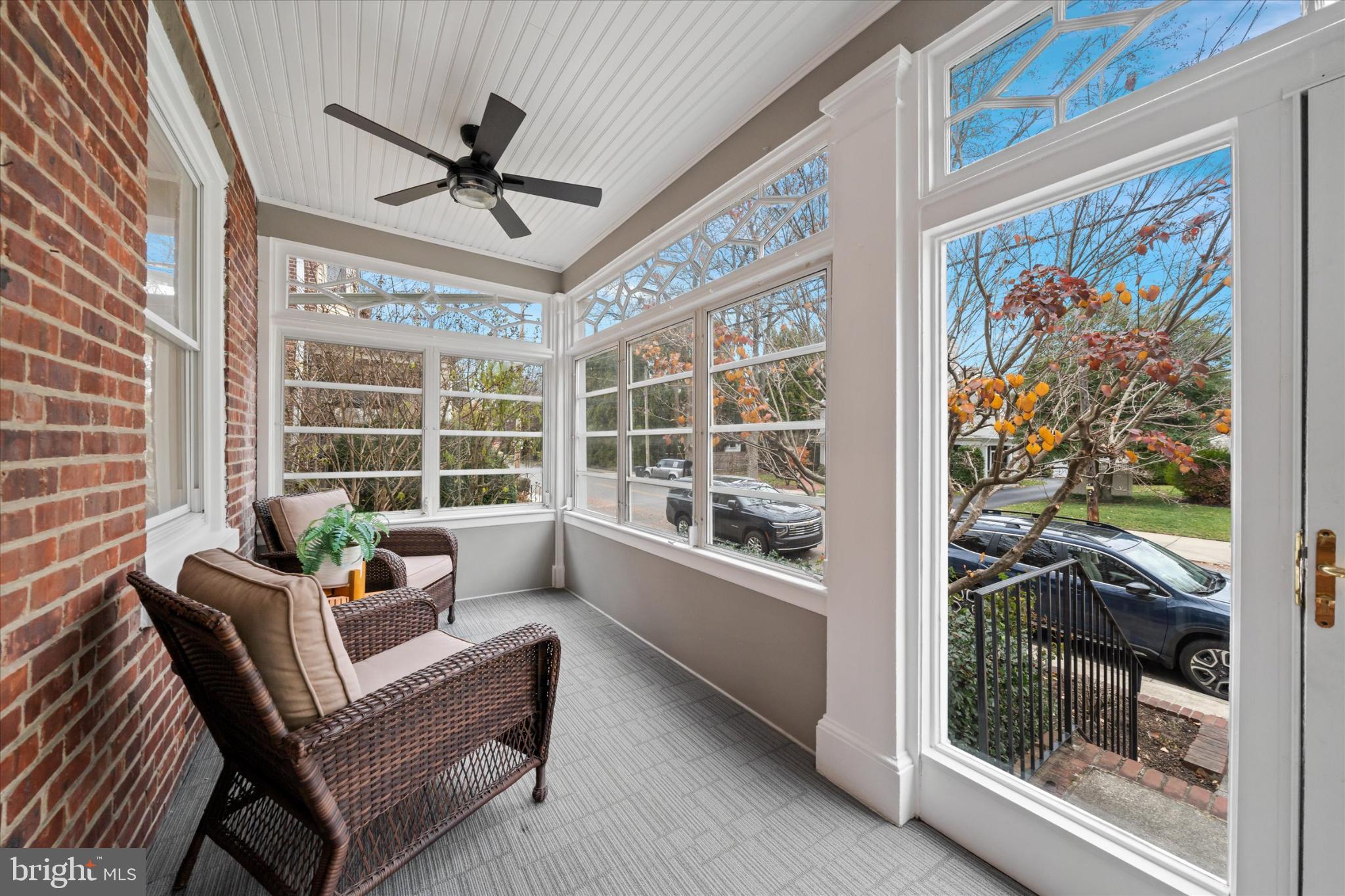 1803 WOODLAWN AVENUE