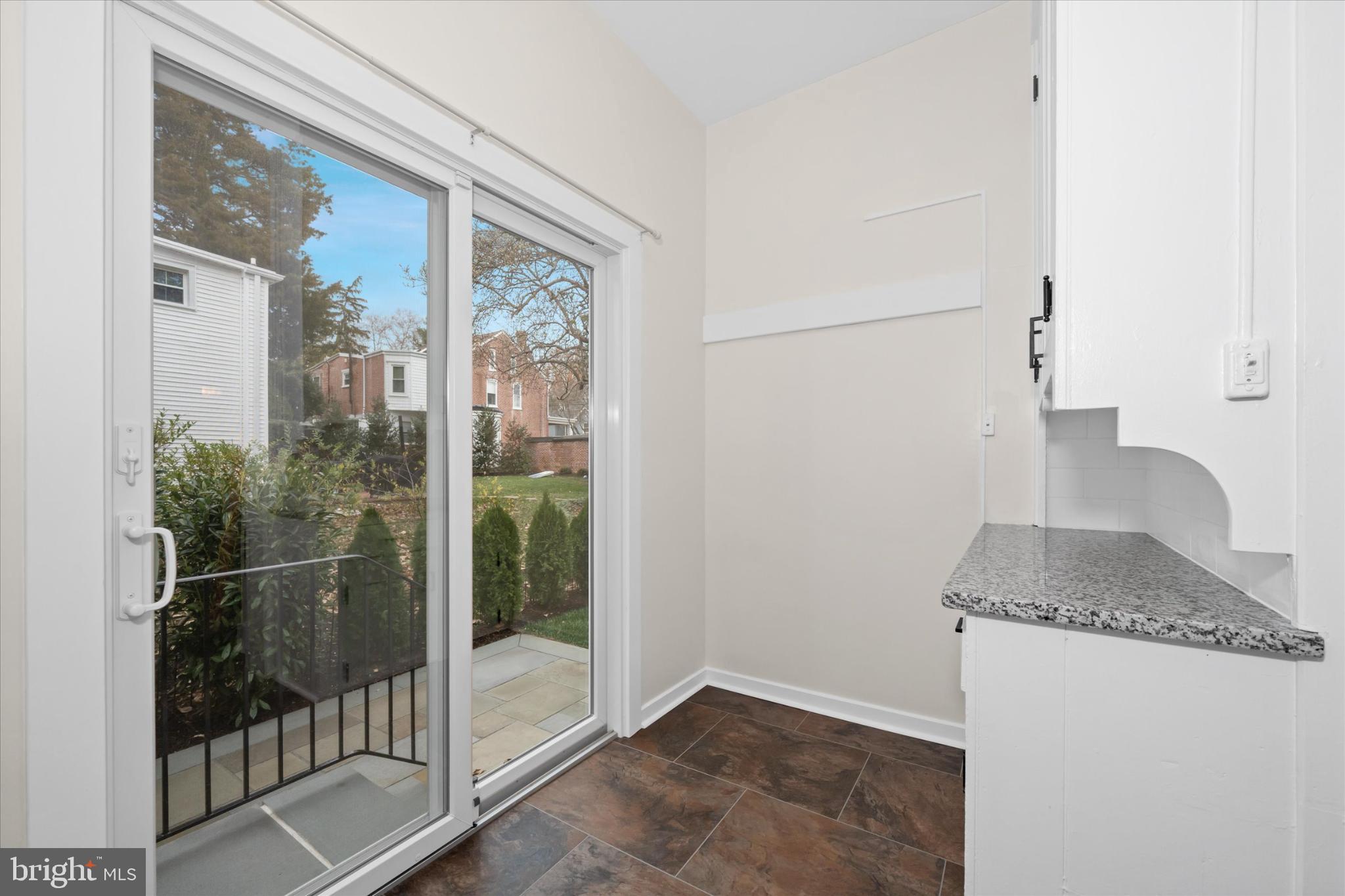 1803 WOODLAWN AVENUE