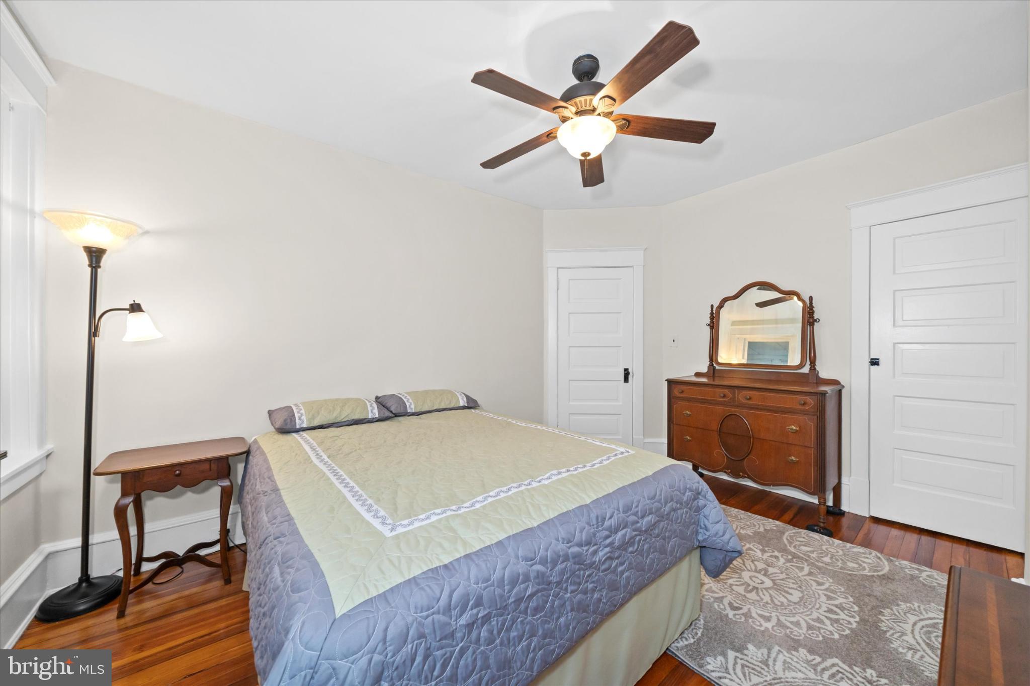 1803 WOODLAWN AVENUE