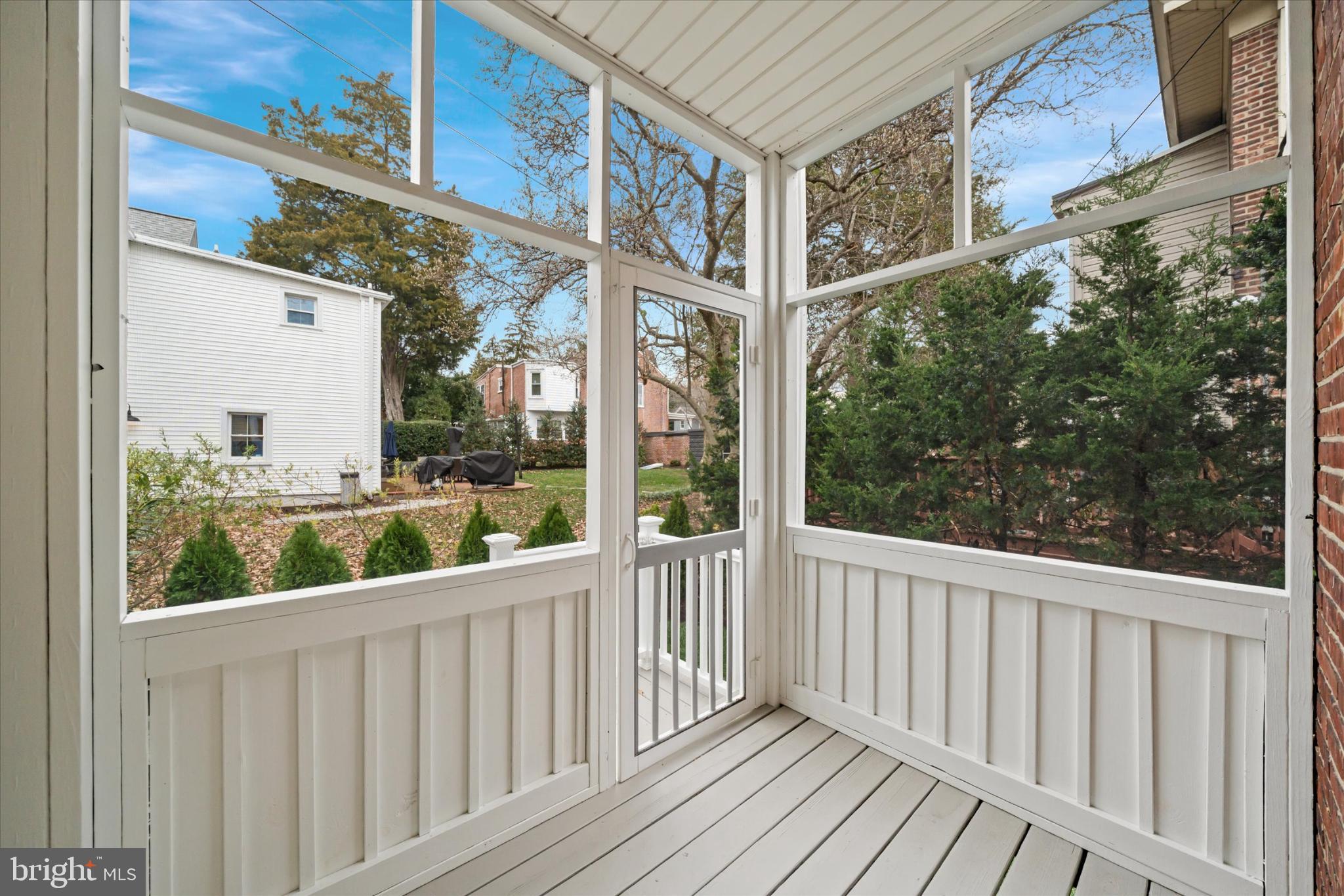 1803 WOODLAWN AVENUE