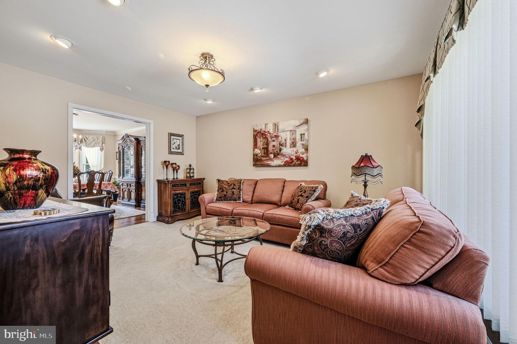 10 AUSPICE CIRCLE