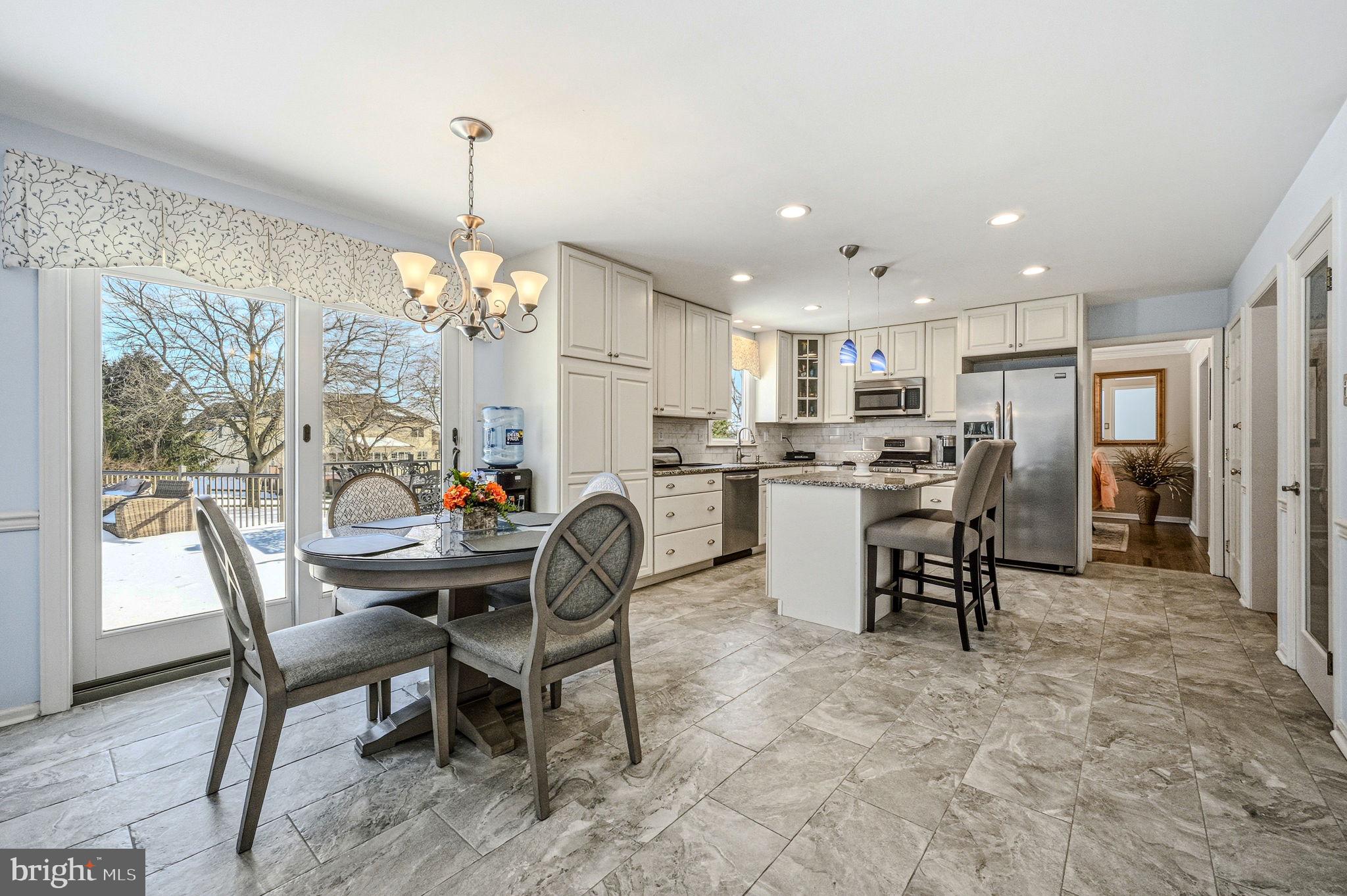 10 AUSPICE CIRCLE