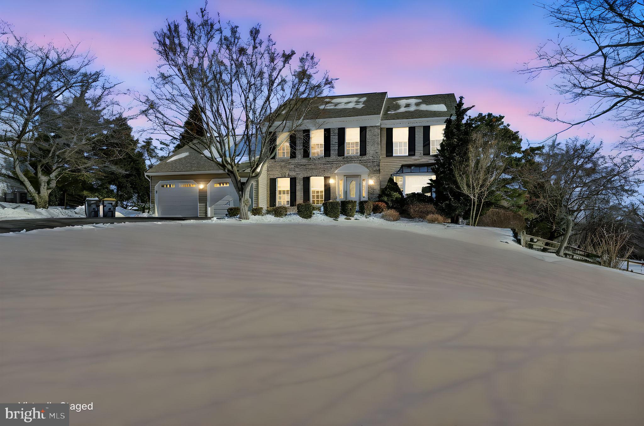 10 AUSPICE CIRCLE