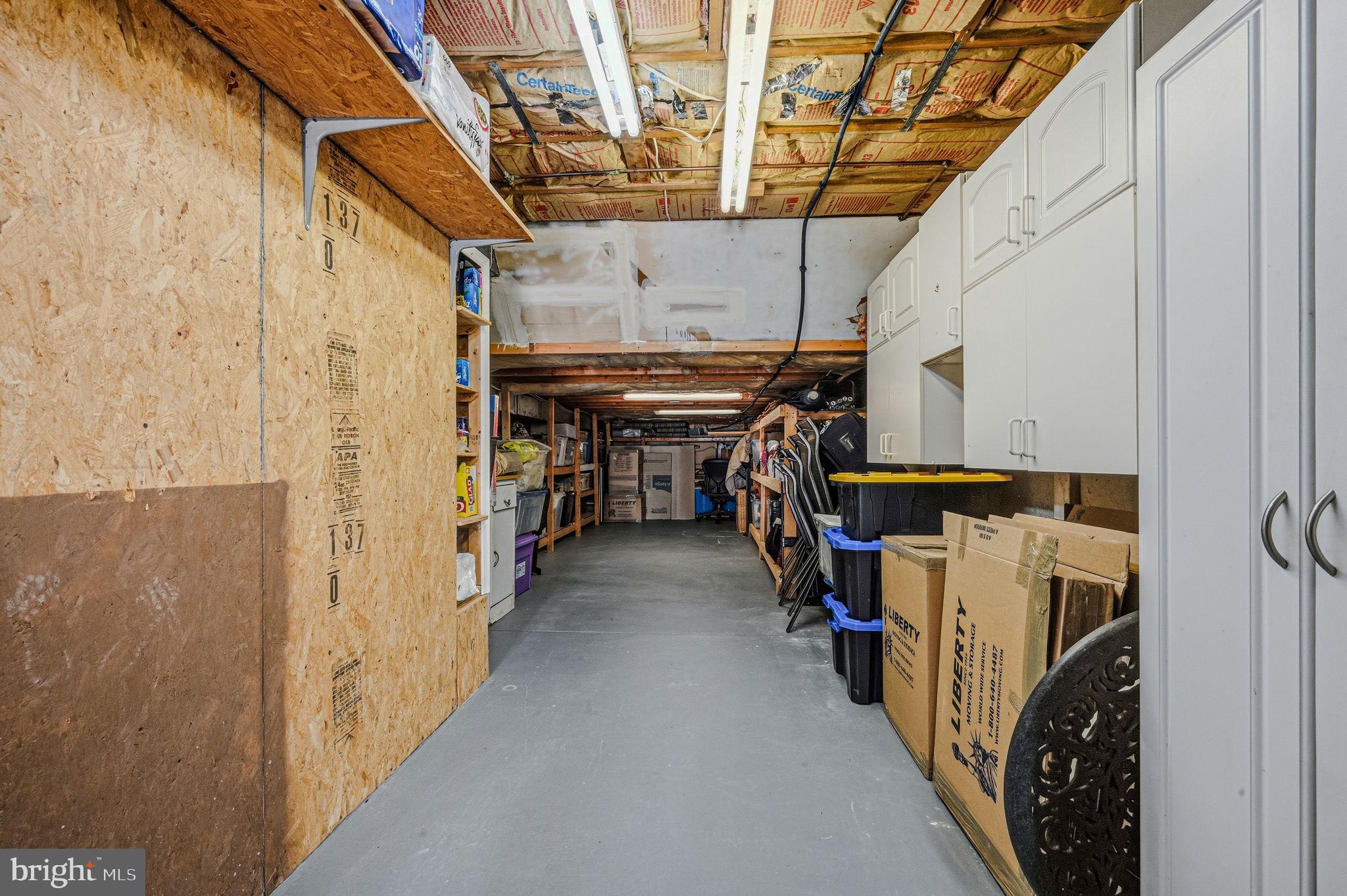 10 AUSPICE CIRCLE