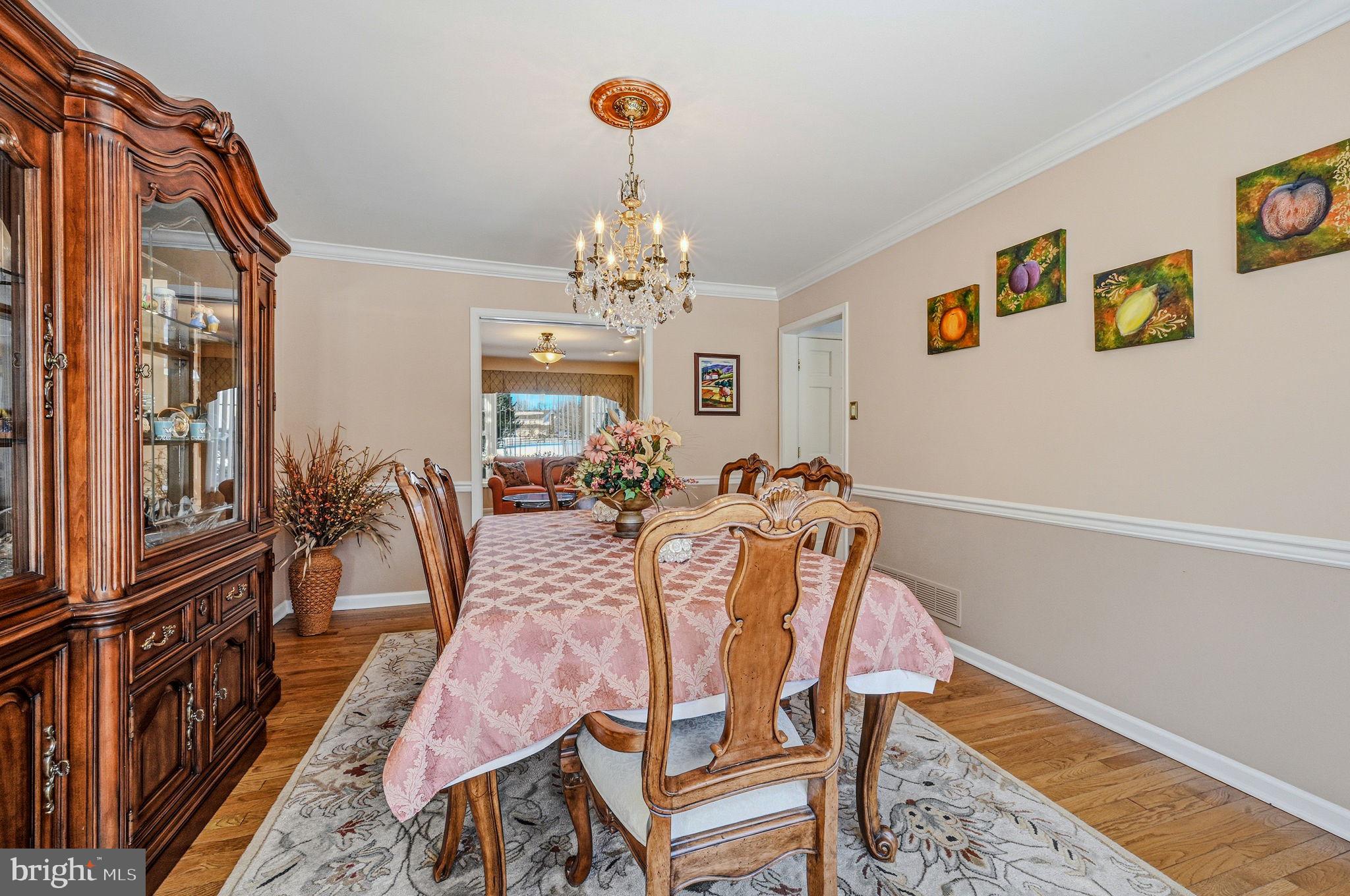 10 AUSPICE CIRCLE