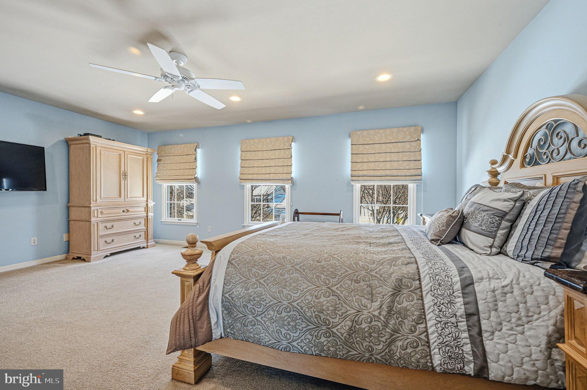 10 AUSPICE CIRCLE