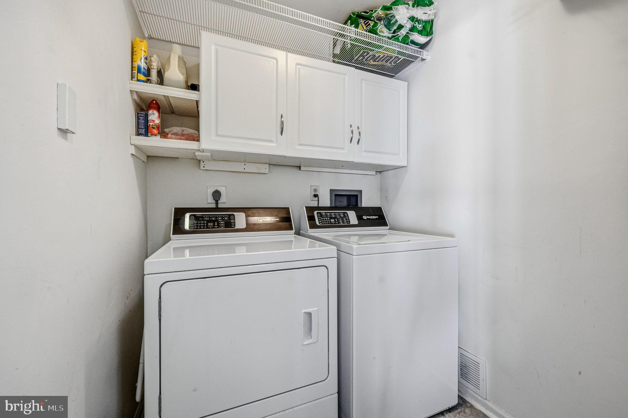 10 AUSPICE CIRCLE