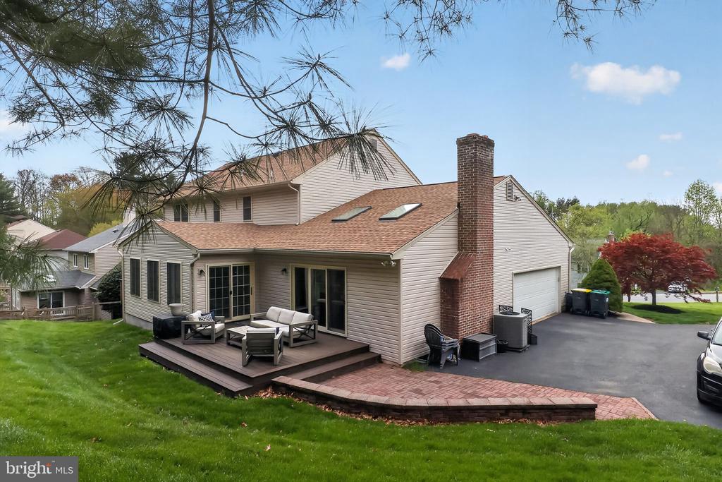 209 GOLDING COURT