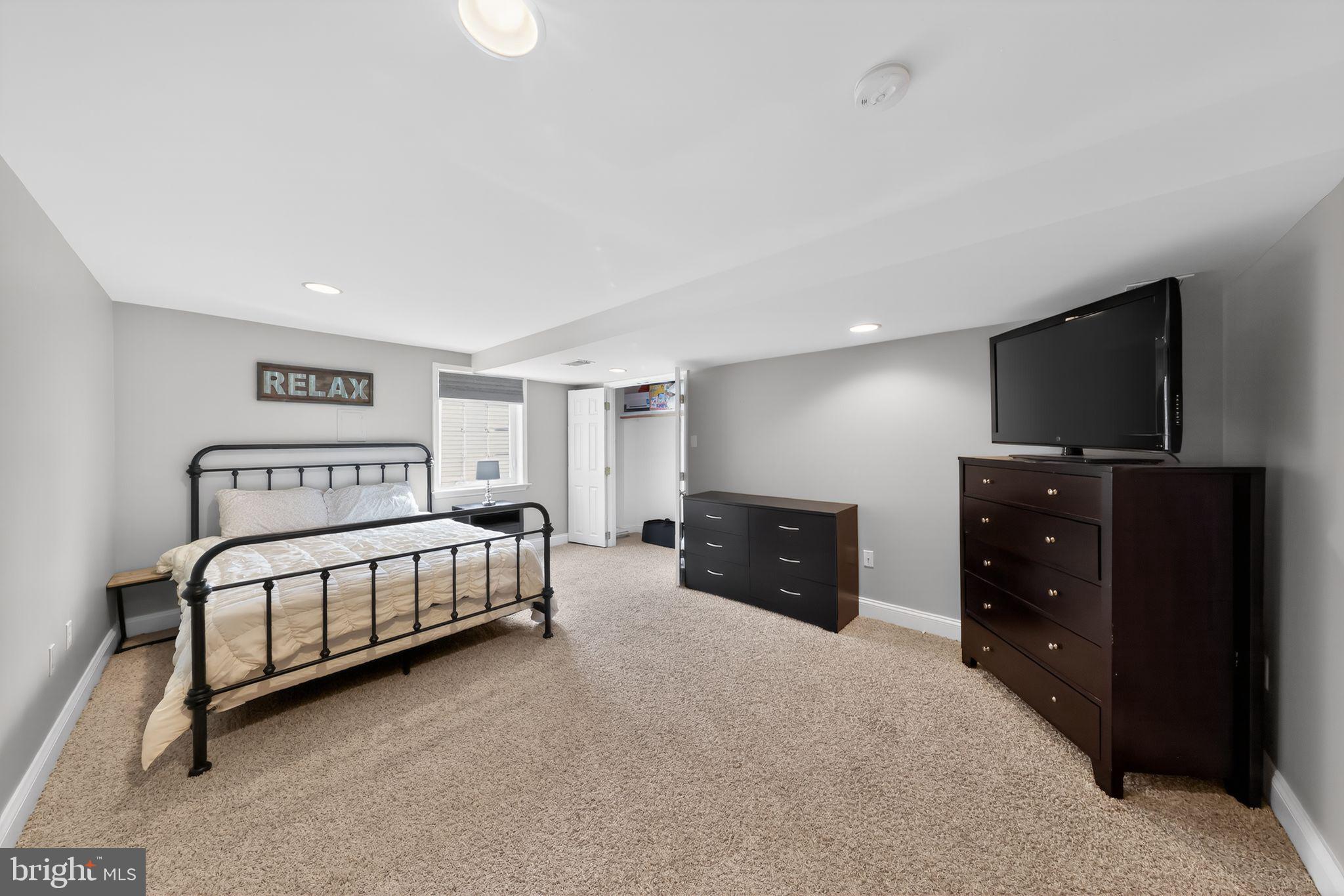 209 GOLDING COURT