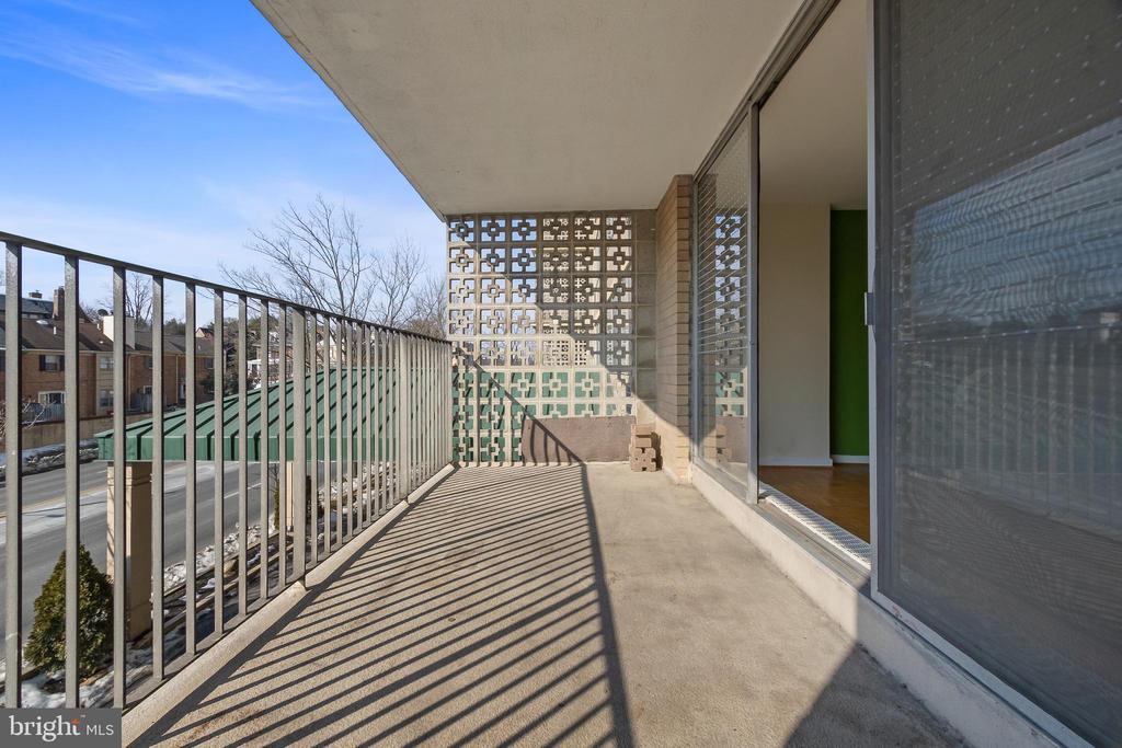 1401 PENNSYLVANIA AVENUE Unit: 208