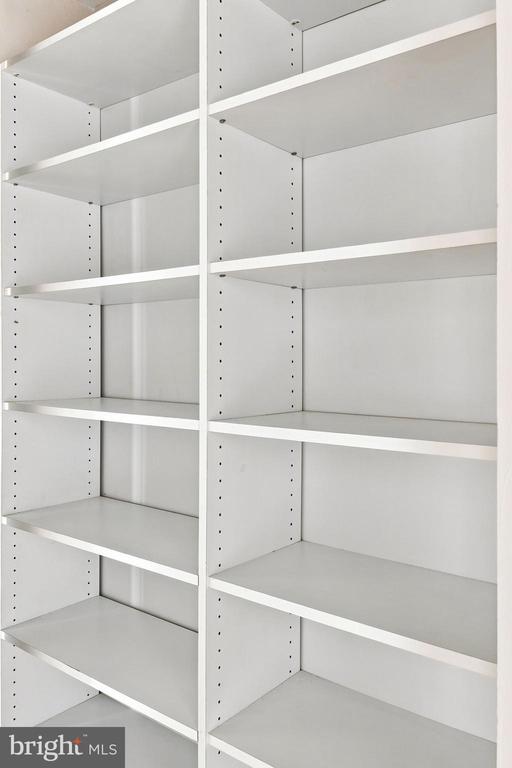 1401 PENNSYLVANIA AVENUE Unit: 1010